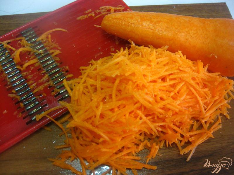 Фото приготовление рецепта: Морковь по-корейски шаг №2