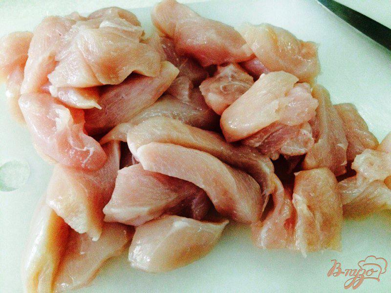 Фото приготовление рецепта: Куриное филе в кефирно-чесночном маринаде шаг №1