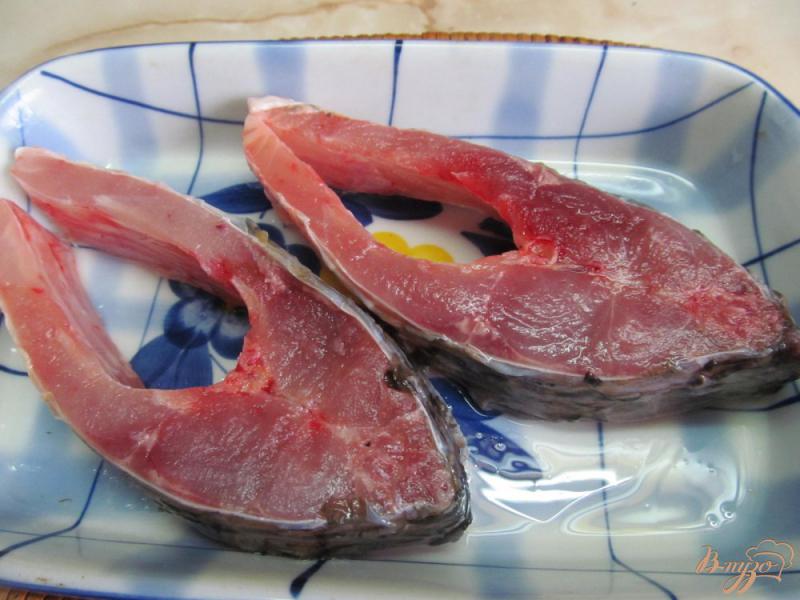 Фото приготовление рецепта: Рыба под кунжутной корочкой шаг №1