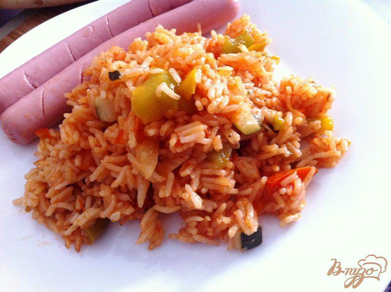 Фото приготовление рецепта: Рис с овощами в томатном соусе шаг №7