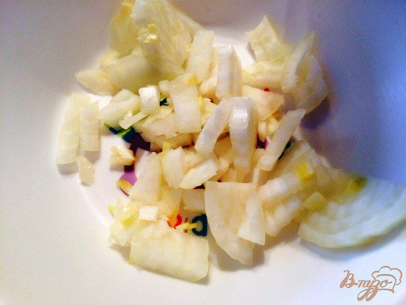 Фото приготовление рецепта: Суп из кролика с вермишелью и овощами шаг №3