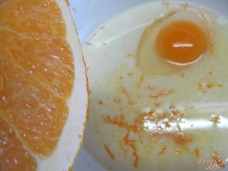 Фото приготовление рецепта: Апельсиновые блины шаг №1
