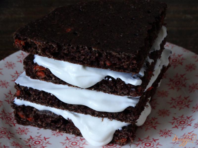 Фото приготовление рецепта: Диетический шоколадный тортик с годжи шаг №7