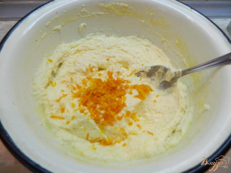 Фото приготовление рецепта: Творожное печенье с апельсиновой цедрой шаг №3