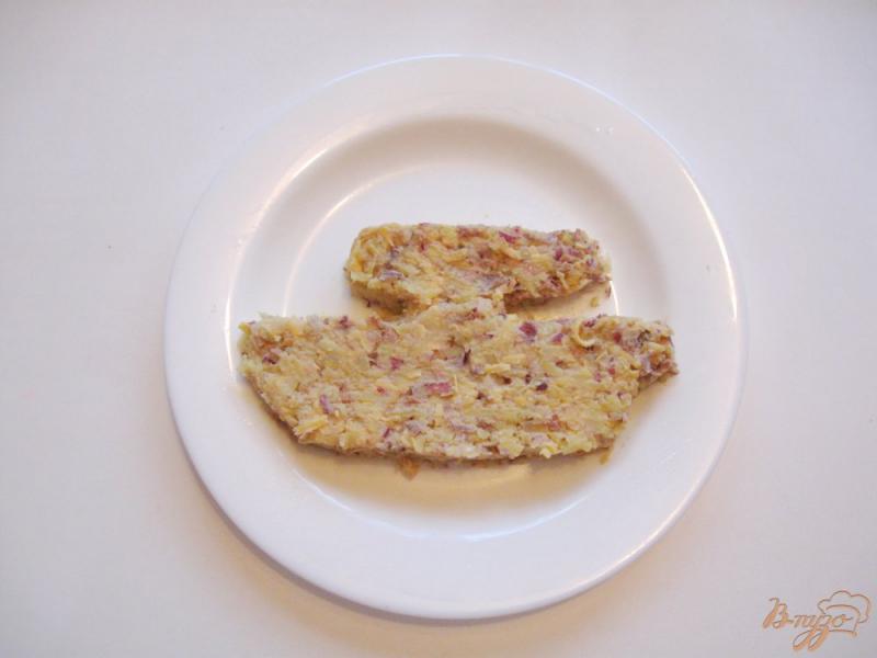 Фото приготовление рецепта: Салат из печени минтая «Танк» шаг №6