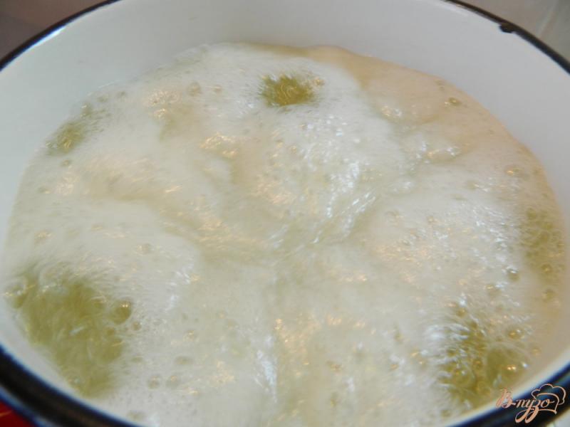 Фото приготовление рецепта: Суп с охотничьими колбасками шаг №2