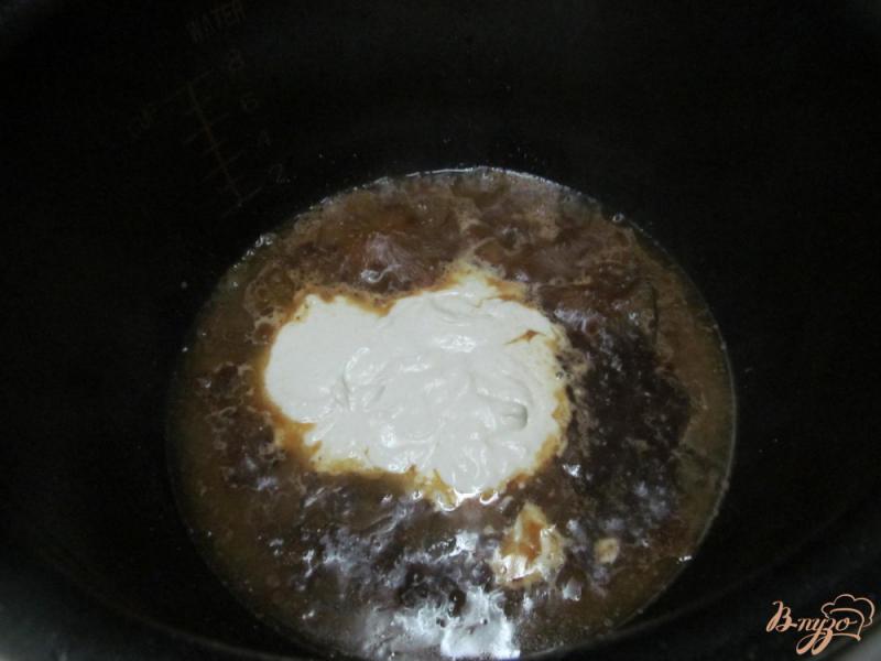 Фото приготовление рецепта: Курица с эстрагоном под соусом шаг №7