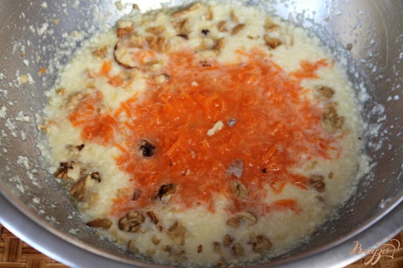 Фото приготовление рецепта: Морковный пирог с апельсином шаг №3
