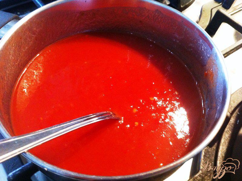 Фото приготовление рецепта: Фаршированные каннеллони под томатным соусом шаг №5