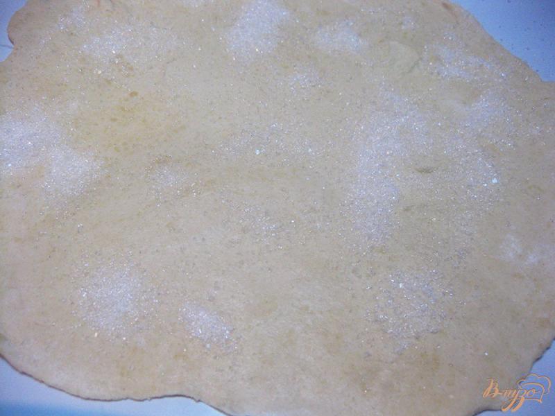 Фото приготовление рецепта: Печенье на пиве слоеное шаг №10