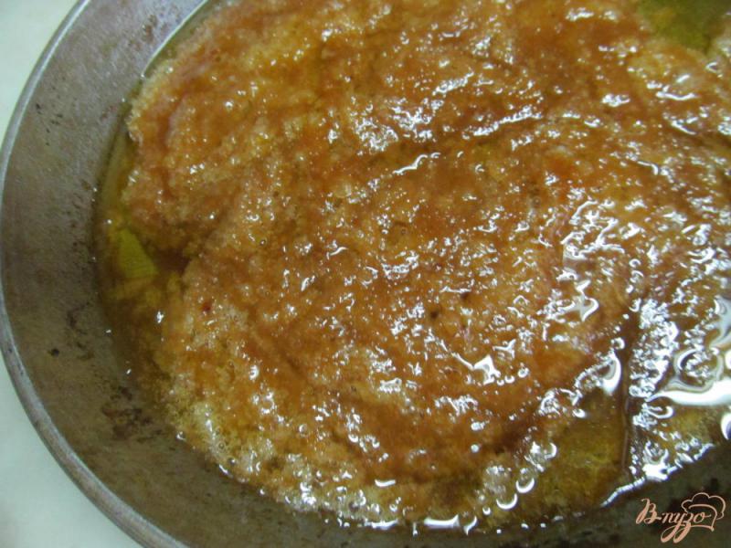 Фото приготовление рецепта: Яблочный пирог шаг №7