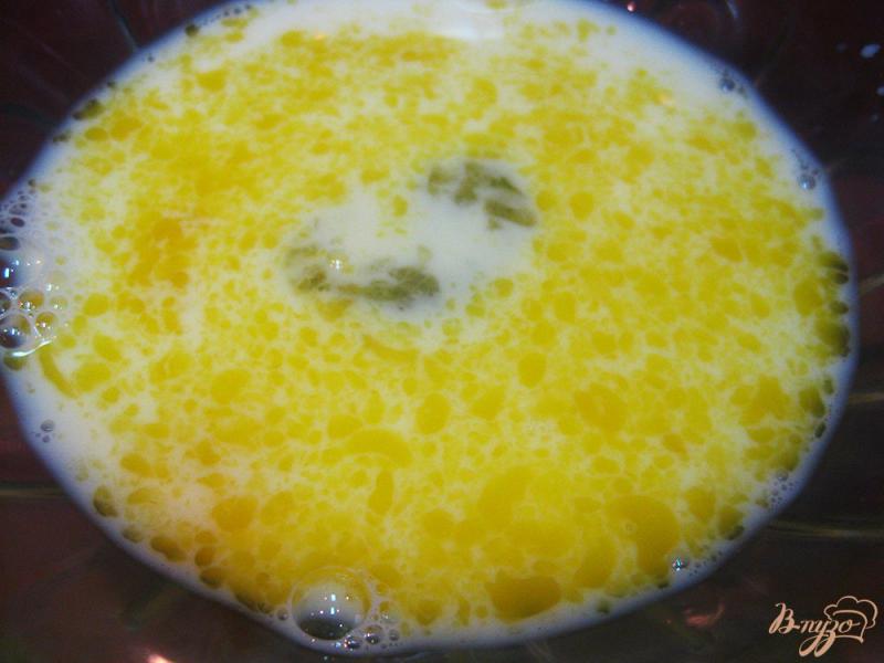 Фото приготовление рецепта: Лимонные блины шаг №4