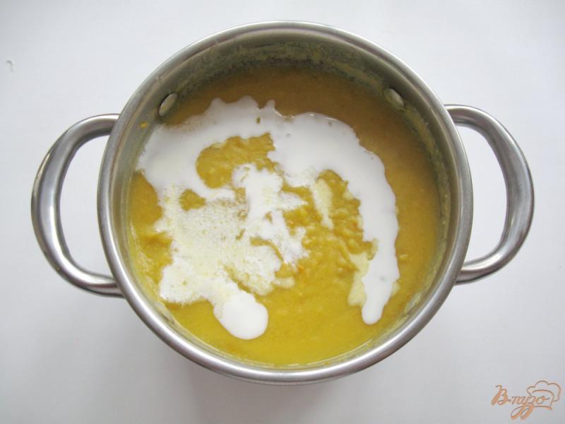 Фото приготовление рецепта: Суп-крем из картофеля, зеленого горошка и кукурузы шаг №8
