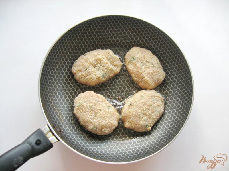 Фото приготовление рецепта: Котлеты с картофелем без яиц шаг №5