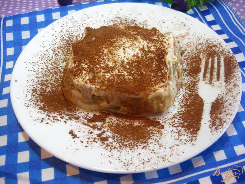 Фото приготовление рецепта: Творожный десерт с печеньем шаг №15