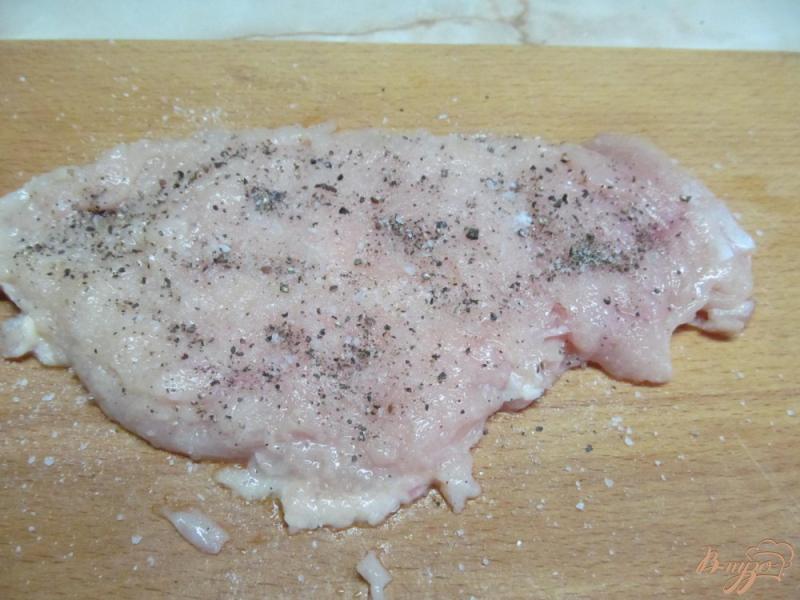 Фото приготовление рецепта: Курица по-милански шаг №3