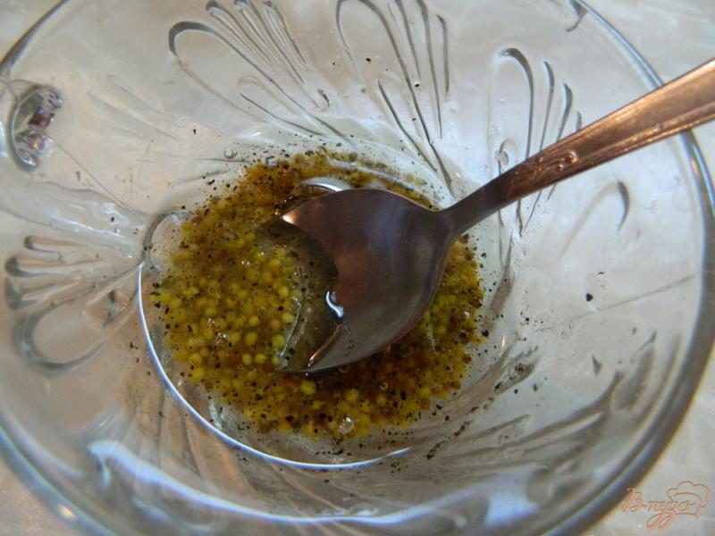 Фото приготовление рецепта: Салат из савойской капусты с сыром тофу шаг №7