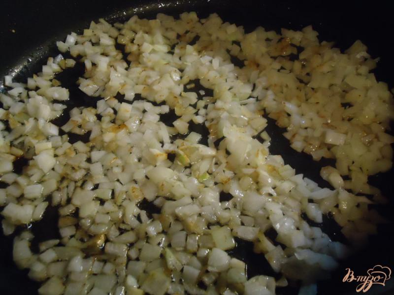 Фото приготовление рецепта: Блины с начинкой из мяса и риса шаг №1