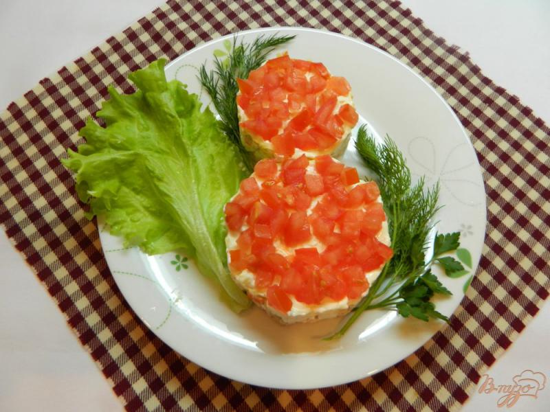 Фото приготовление рецепта: Праздничный крабовый салат шаг №10