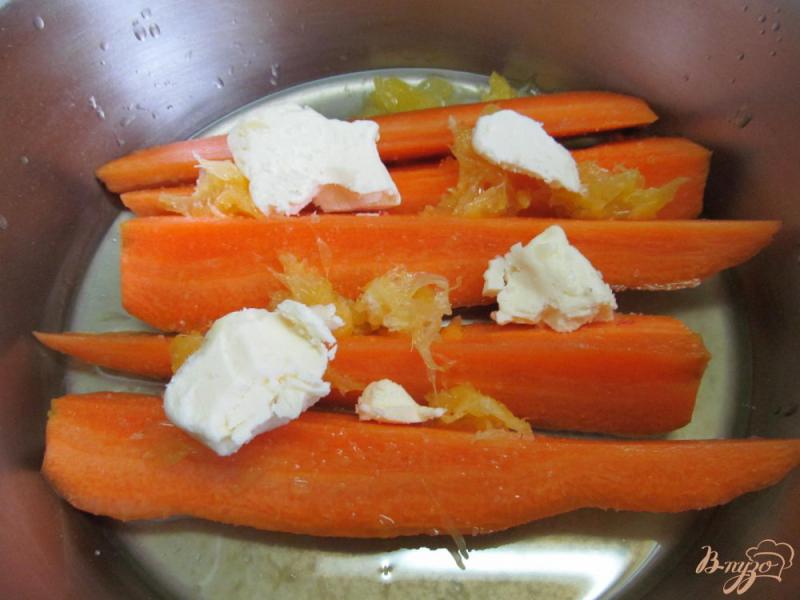 Фото приготовление рецепта: Морковь под апельсином шаг №2
