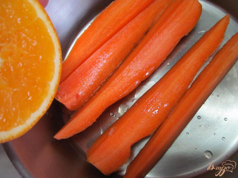 Фото приготовление рецепта: Морковь под апельсином шаг №1