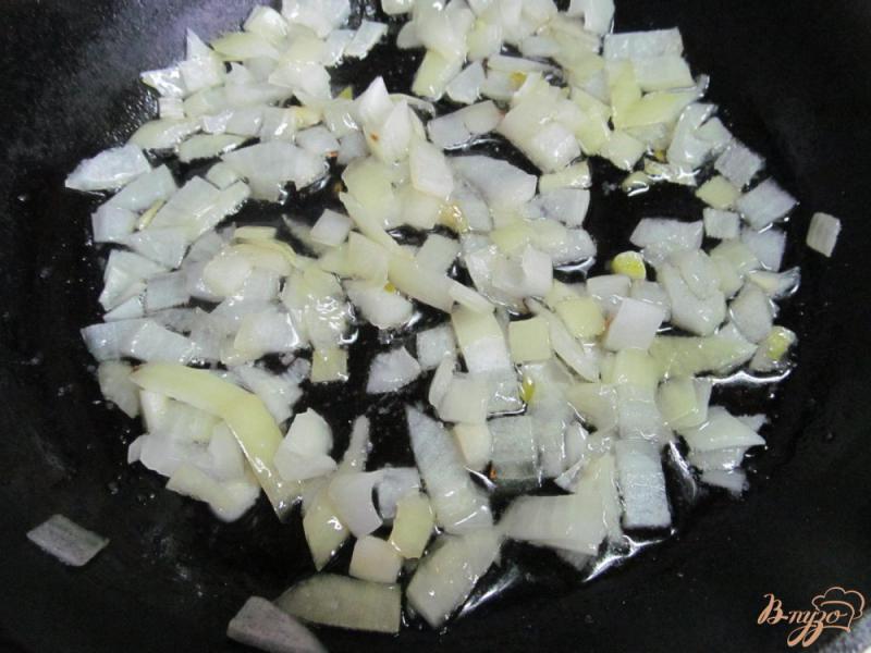 Фото приготовление рецепта: Говядина с фасолью и кукурузой в томатном соусе шаг №1