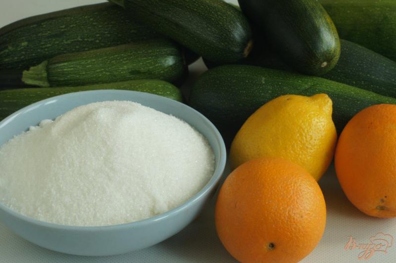 Фото приготовление рецепта: Варенье из кабачов с лимоном и апельсином шаг №1