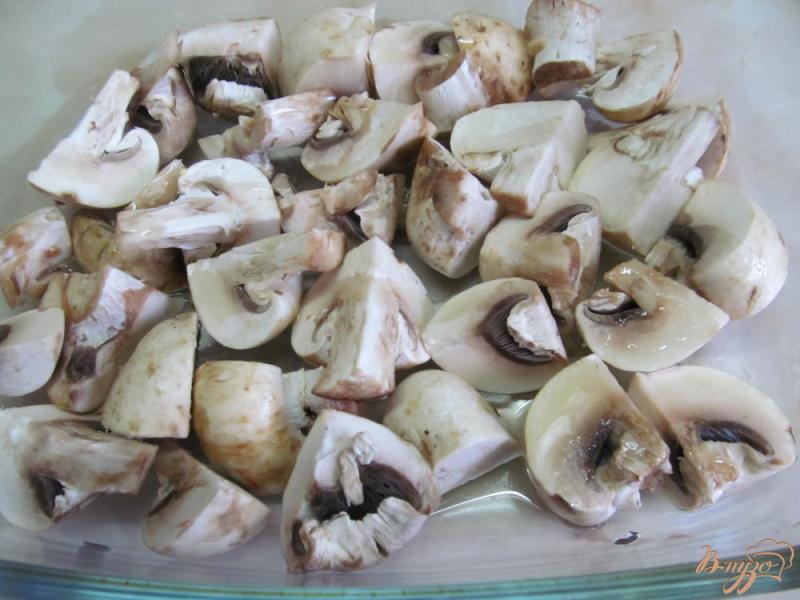 Фото приготовление рецепта: Салат из запеченных грибов в маринаде шаг №1