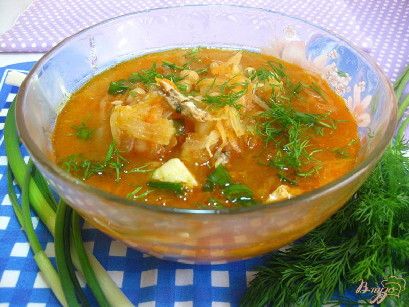 Фото приготовление рецепта: Овощной суп с консервой и фасолью шаг №14