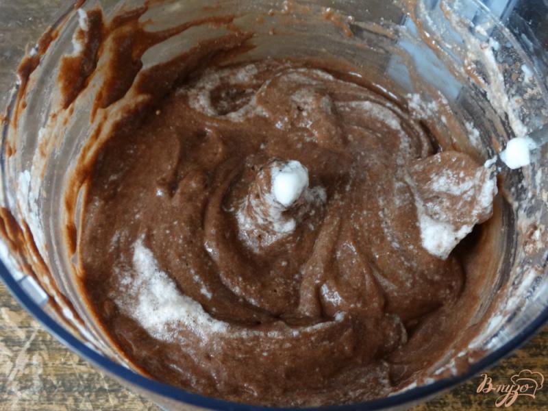 Фото приготовление рецепта: Диетический тортик шоколадно-шоколадный шаг №4