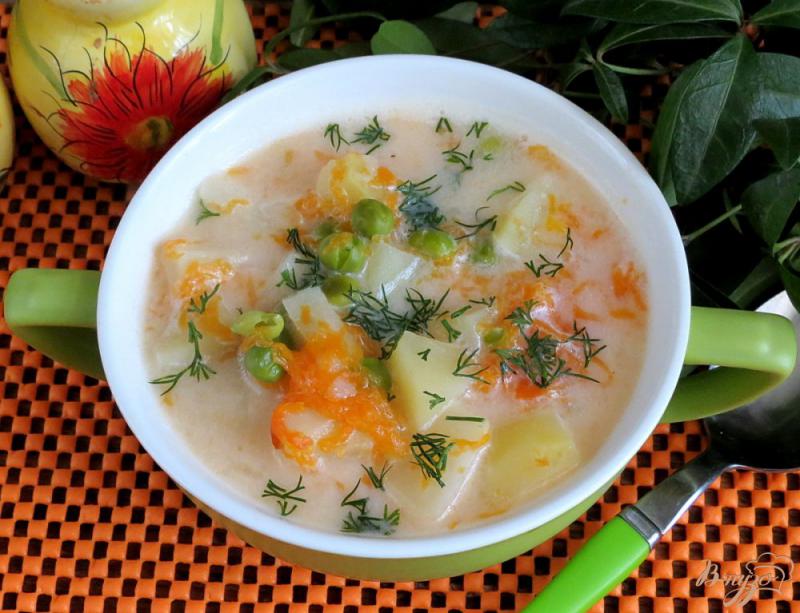 Фото приготовление рецепта: Суп овощной с тыквой и горошком шаг №7