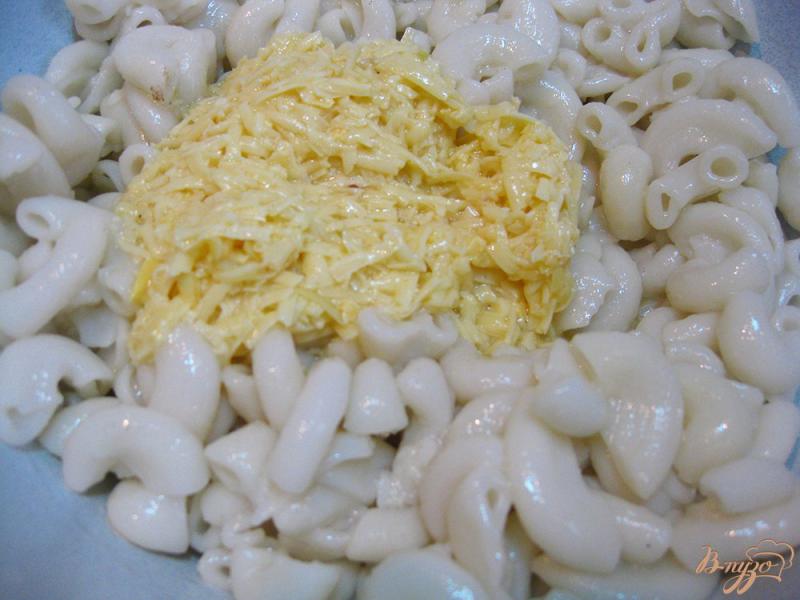 Фото приготовление рецепта: Запеканка из макарон с фаршем и сыром шаг №8