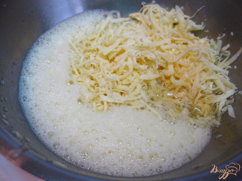 Фото приготовление рецепта: Запеканка из макарон с фаршем и сыром шаг №7
