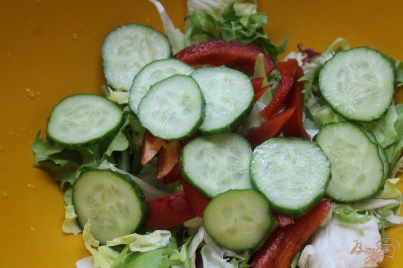 Фото приготовление рецепта: Микс салата с ветчиной и овощами шаг №3