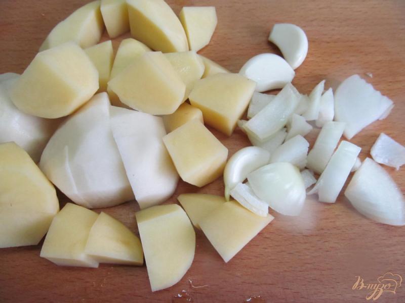 Фото приготовление рецепта: Картофельный суп пюре с брокколи шаг №1
