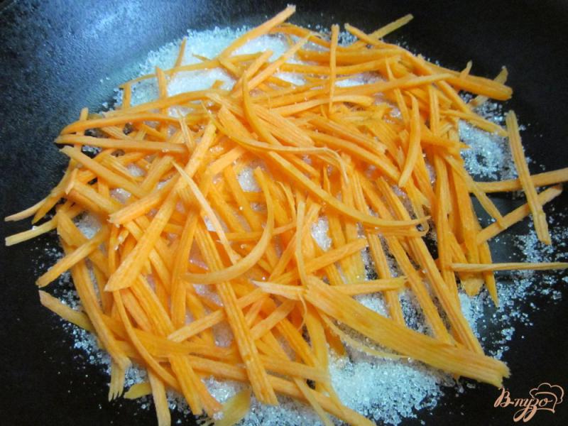 Фото приготовление рецепта: Десерт из моркови с апельсином шаг №2