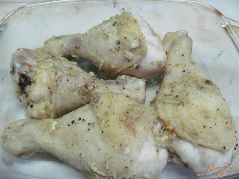 Фото приготовление рецепта: Куриные ножки в хлебной панировке шаг №4