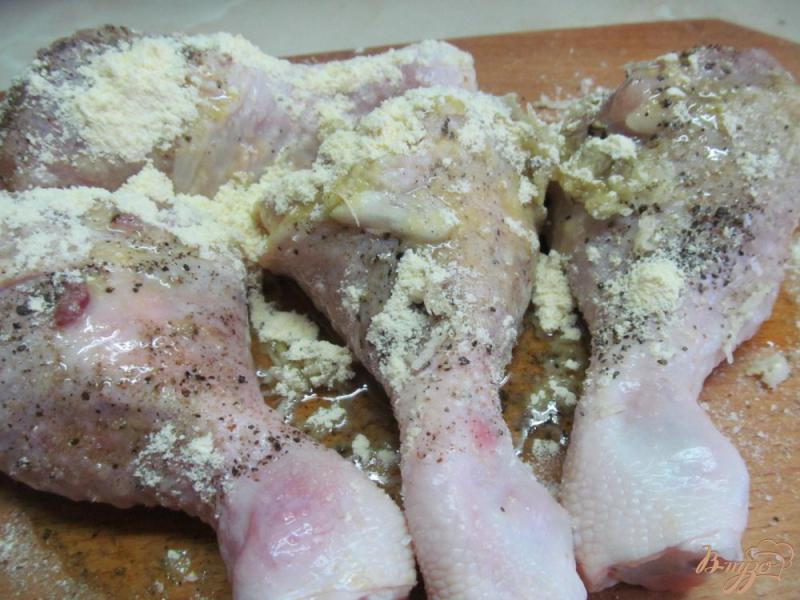 Фото приготовление рецепта: Куриные ножки в хлебной панировке шаг №3