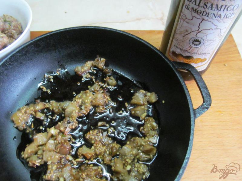 Фото приготовление рецепта: Фрикадельки с томатным соусом «Норма» шаг №5