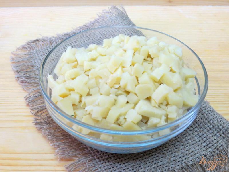 Фото приготовление рецепта: Салат постный из грибов и овощей шаг №2