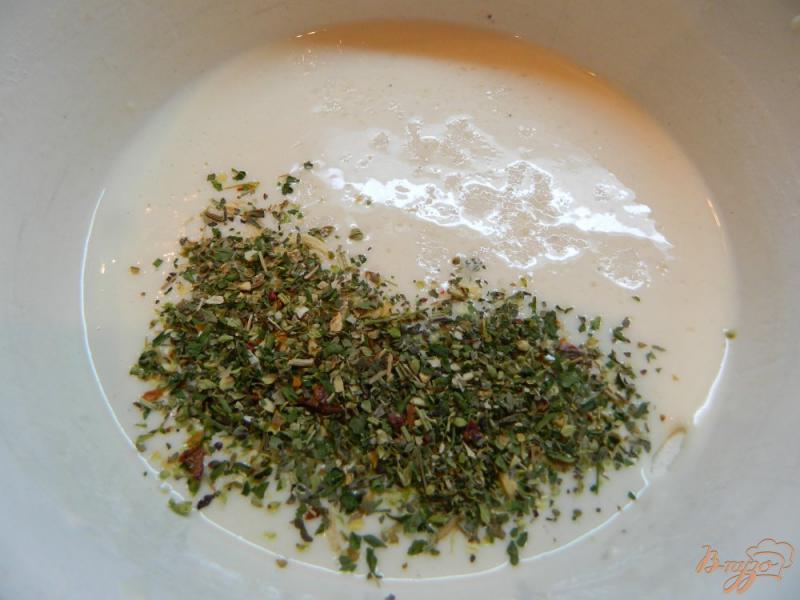 Фото приготовление рецепта: Жареный тофу в кляре с чесночным соусом шаг №2