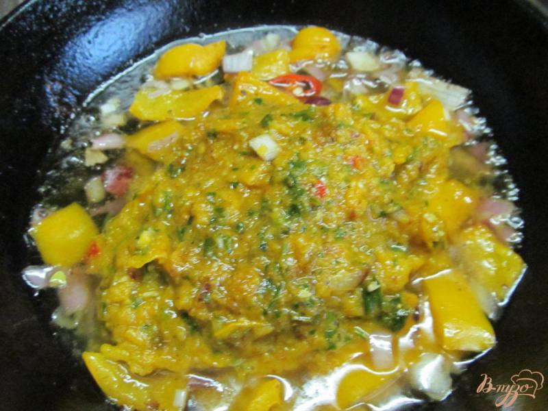 Фото приготовление рецепта: Курица карри с рисом шаг №8