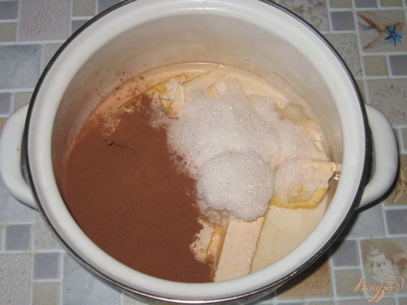 Фото приготовление рецепта: Шоколадные кексы с черносливом шаг №1
