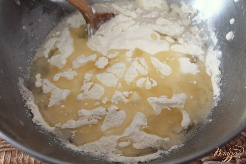 Фото приготовление рецепта: Пирожки с повидлом из кизила шаг №4