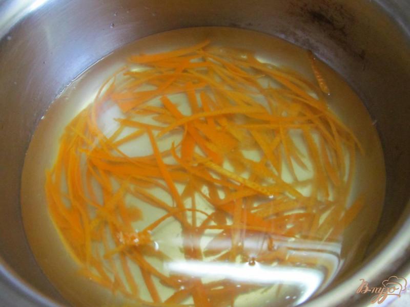 Фото приготовление рецепта: Апельсиновый пирог шаг №6