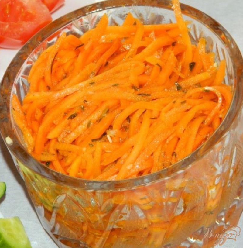 Фото приготовление рецепта: Салат из моркови по-корейски с грибами шаг №1