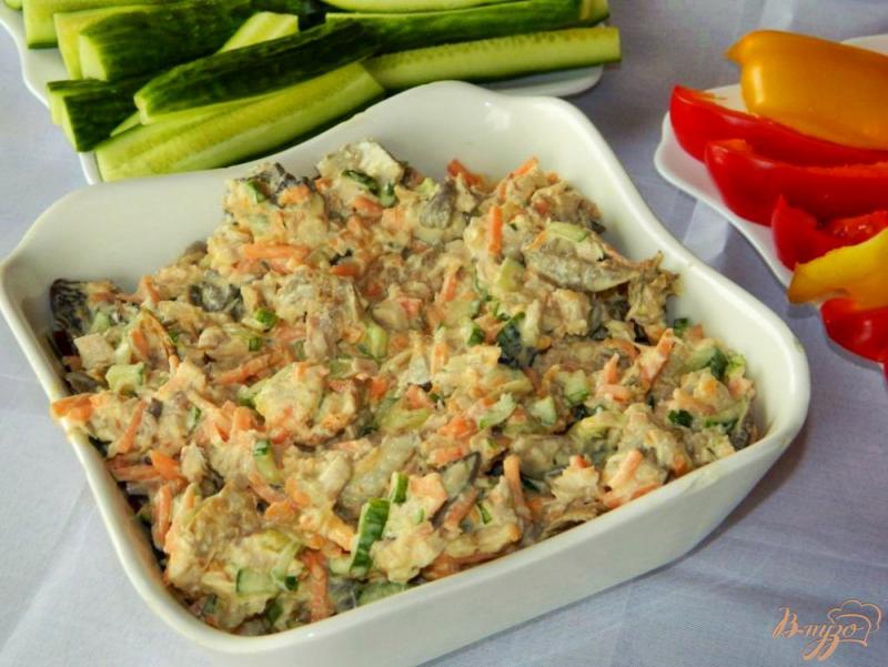 Фото приготовление рецепта: Салат из моркови по-корейски с грибами шаг №5