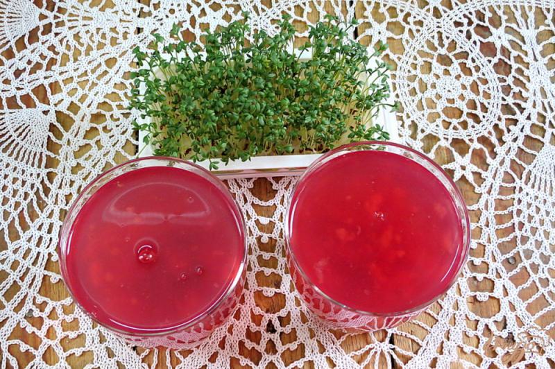 Фото приготовление рецепта: Кисель с ягодами малины шаг №5