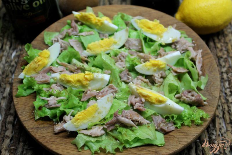 Фото приготовление рецепта: Салат с мясом кролика и яйцом шаг №6