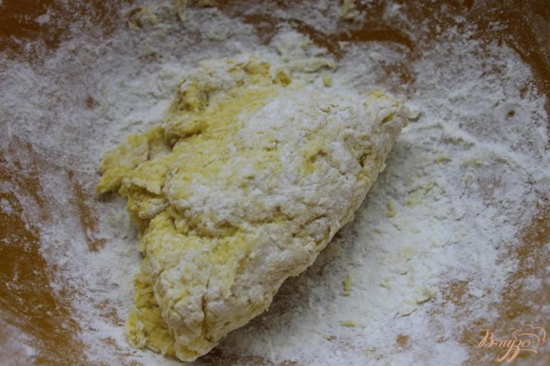 Фото приготовление рецепта: Закуска из сырных палочек к пиву шаг №3